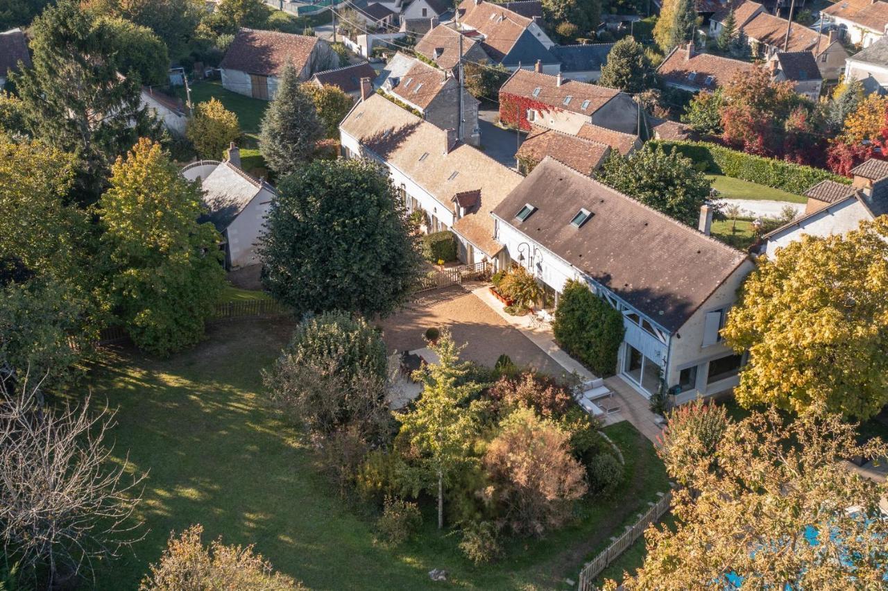 Le Clos De La Rousseliere Francueil Exterior photo