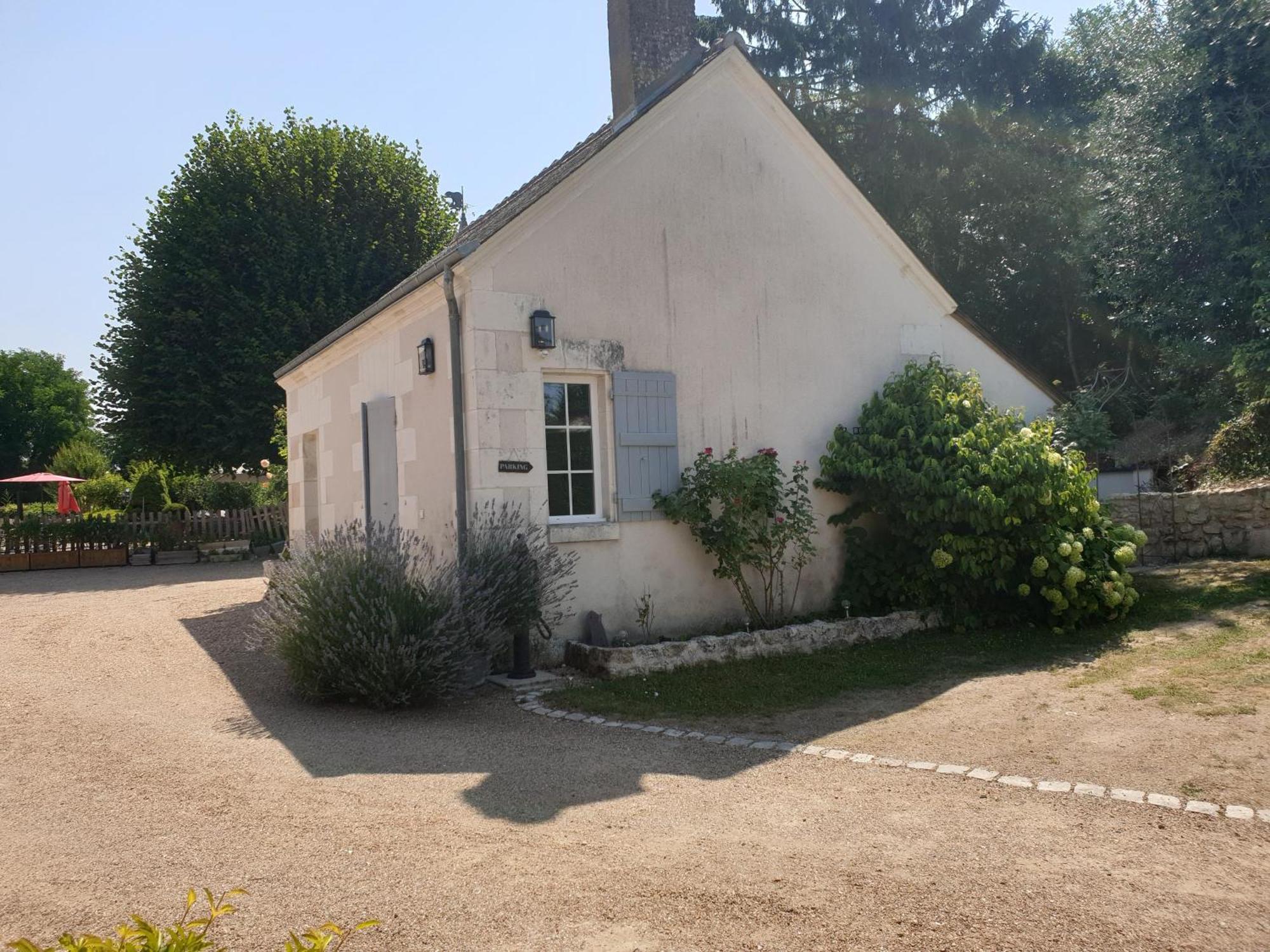 Le Clos De La Rousseliere Francueil Room photo